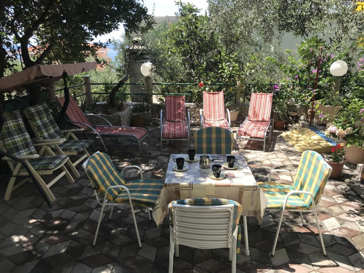 Appartement With A Parking Space - 20626 Makarska